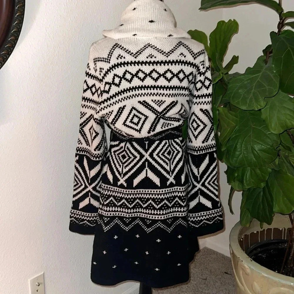 Ralph Lauren Women’s Black White Aztec Southwest Car Coat Cardigan Size XL - Picture 5 of 16